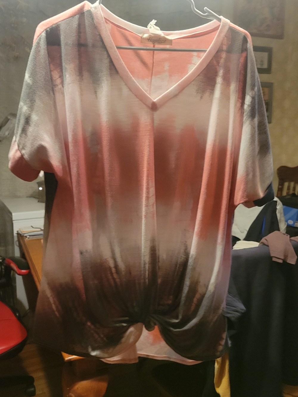 Tie-Dye V-Neck Short Sleeve Top in Coral and Black